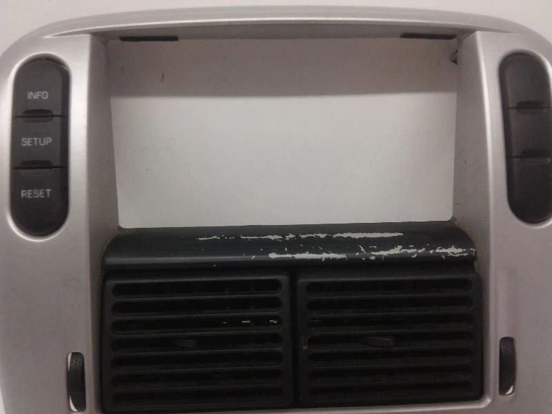  Radio tablero Mercury Mountaineer 2002 02 bisel OEM Foto 2 de 4