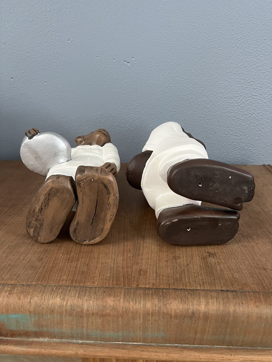 Vintage Monkey Doctor & Nurse Set with Needle Bedpan Figurines 12