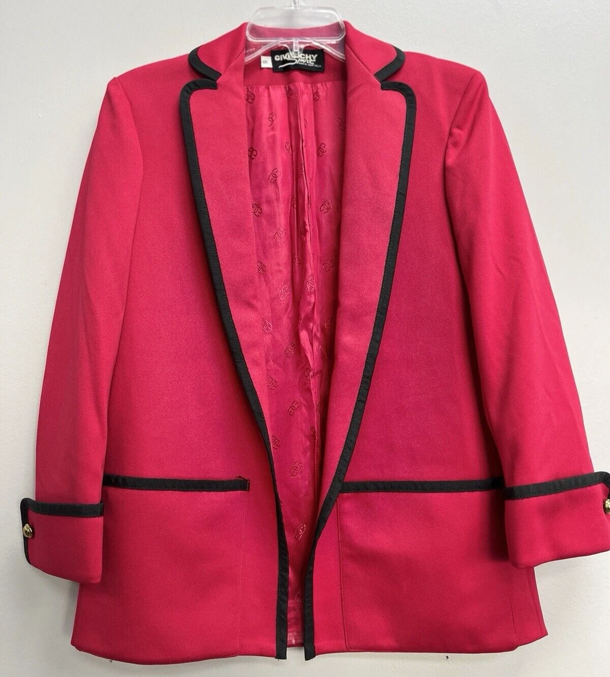 Blazer aperto vintage Givenchy Sport taglia 8 rosso con bordo nero polsini con bottoni oro