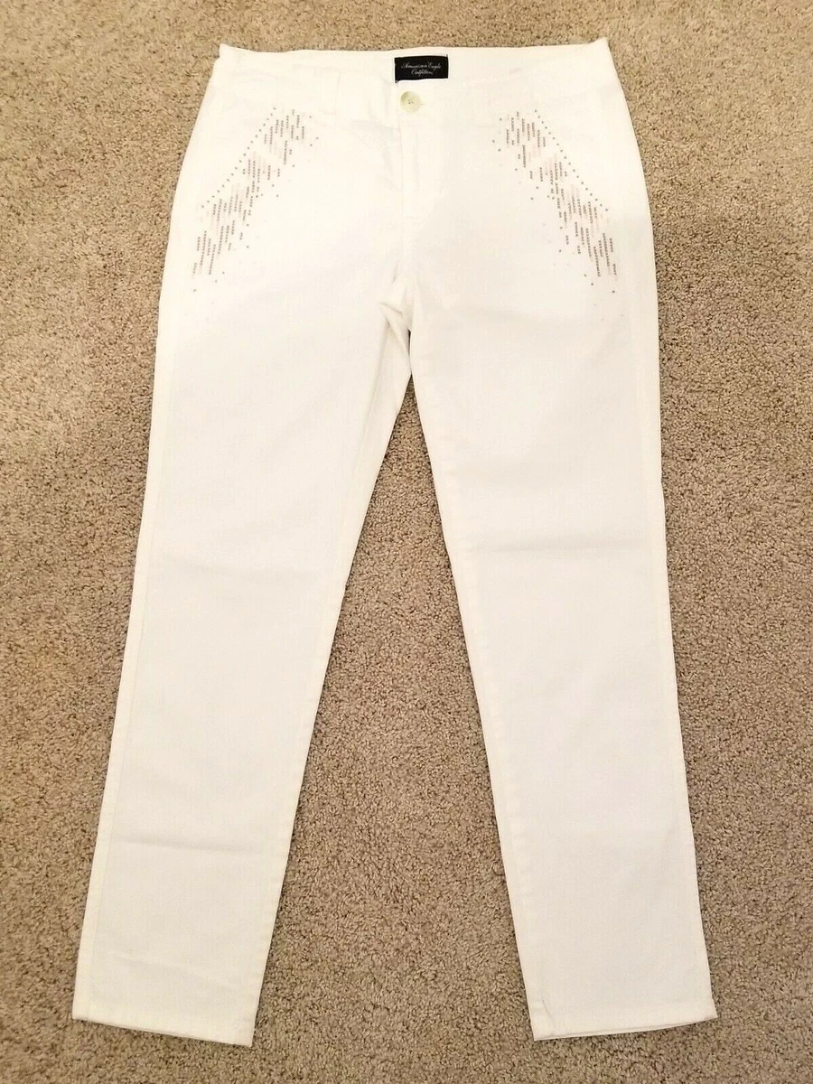 American eagle shop white capris