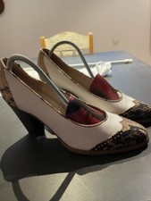 SANDRO VICARI Schuhe. Aus echter Schlangen Haut. In der Größe 39