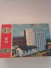 Heljan HO Scale Structure Con-Cor B806 HO GFC Heljan Corn Silo Building Kit B806