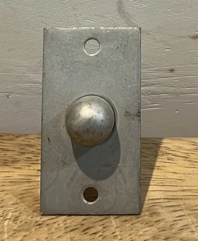 Cole Hersee 9001 Momentary Door Switch With Faceplate - Image 3 of 3