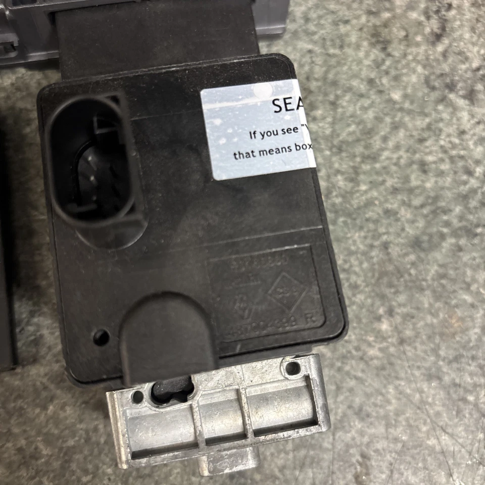 INTERRUPTOR DE ENCENDIDO 251534917R / 487004399R / 1191036 PARA RENAULT CAPTUR 0.9 ENERGY Foto 2 de 4