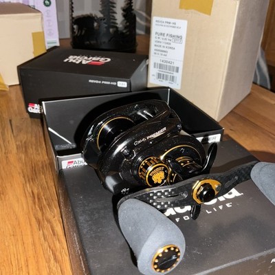 Abu Garcia REVO4 PRM-HS Right hand Bait Reel  7.3:1 Brand New 