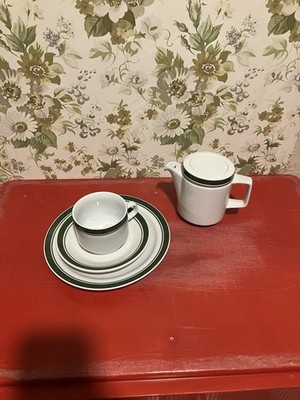 1 von 6 DDR, typisches MITROPA-Geschirr Set, grüner Rand ''Rationell-Design''