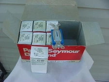 Case of 7 PASS SEYMOUR LEGRAND SIGLE POLE LOCKING SWITCHES PS15AC1L GRAY