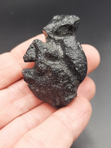 Awesome Tektite Philippinite Rizalite 30,37g / 4,7 cm - Meteorite impact glass - Picture 7 of 12