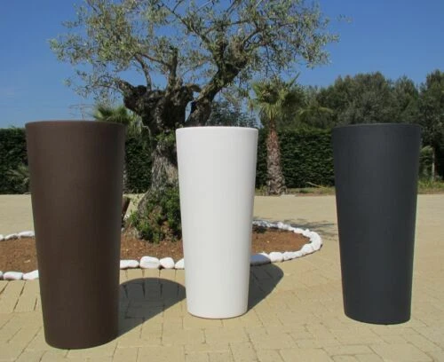 Vasi in resina per piante