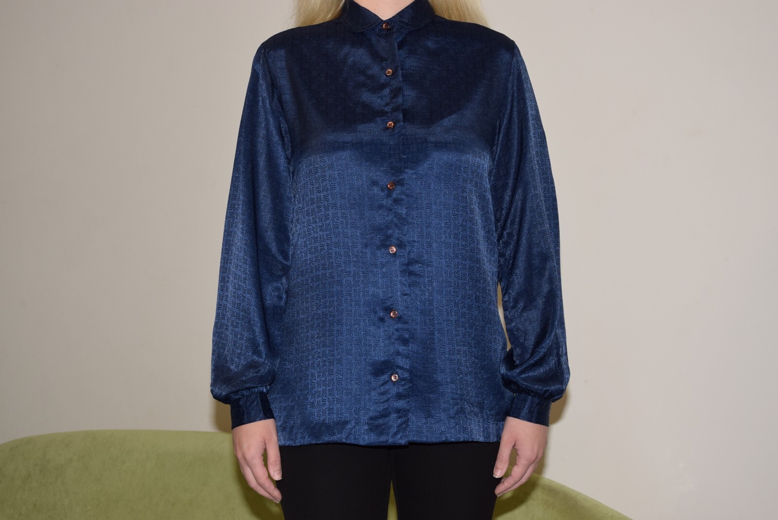 WOMEN'S VINTAGE LANVIN BLOUSE SHIRT JL MONOGRAM SIZE 6 (S-M) P2P 19" MADE IN USA