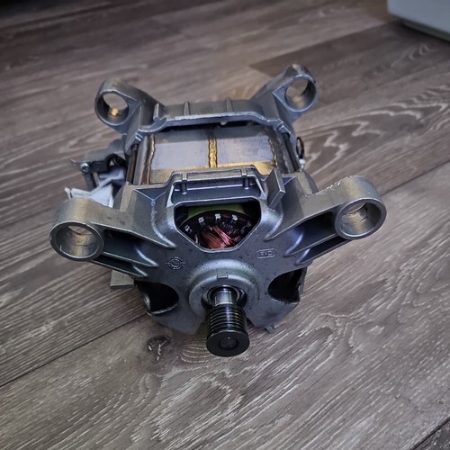 Bosch Waschmaschinenmotor 00145800 gebraucht