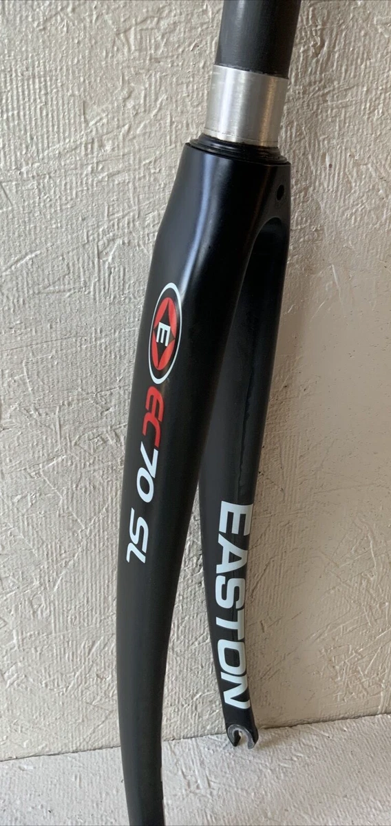 EASTON EC70 SUPER LIGHT CARBON FORK 1 1 8 INCH 700C 490 GRAMS 280 MM STEER TUBE