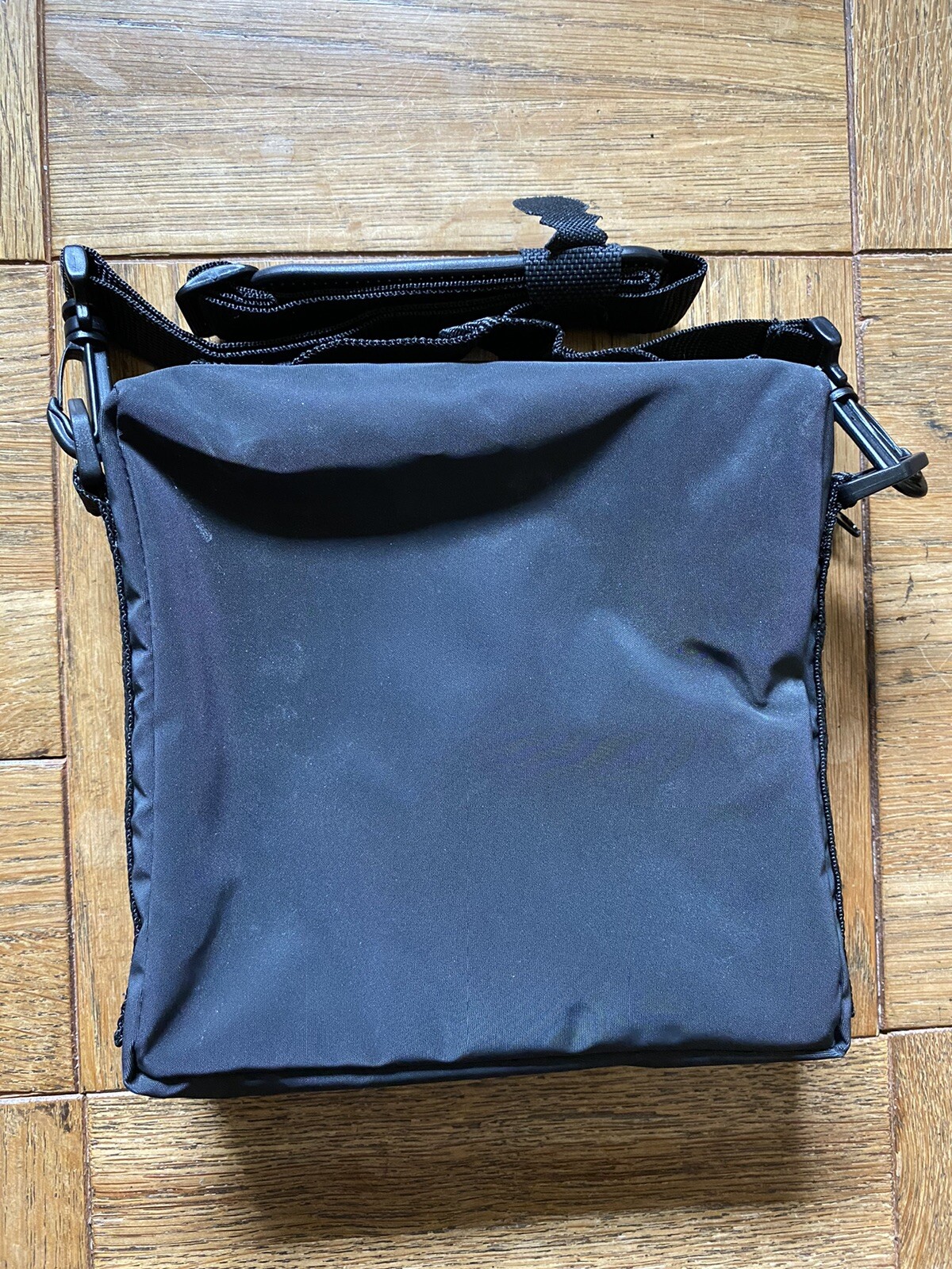 Intec Nintendo Game Boy Advance Black Carrying Case Travel Bag With Accessories eBay