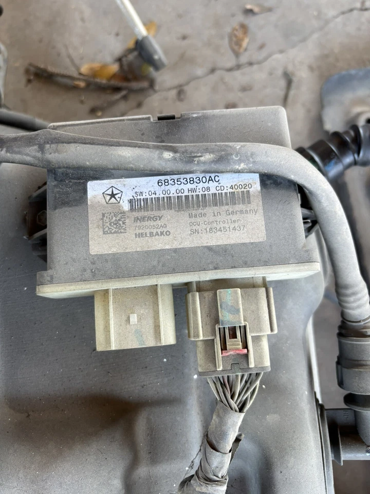 2019 2020 2021 DODGE RAM 2500/3500 DEF TANK OEM WITH PUMP - 30K - Image 4 of 4