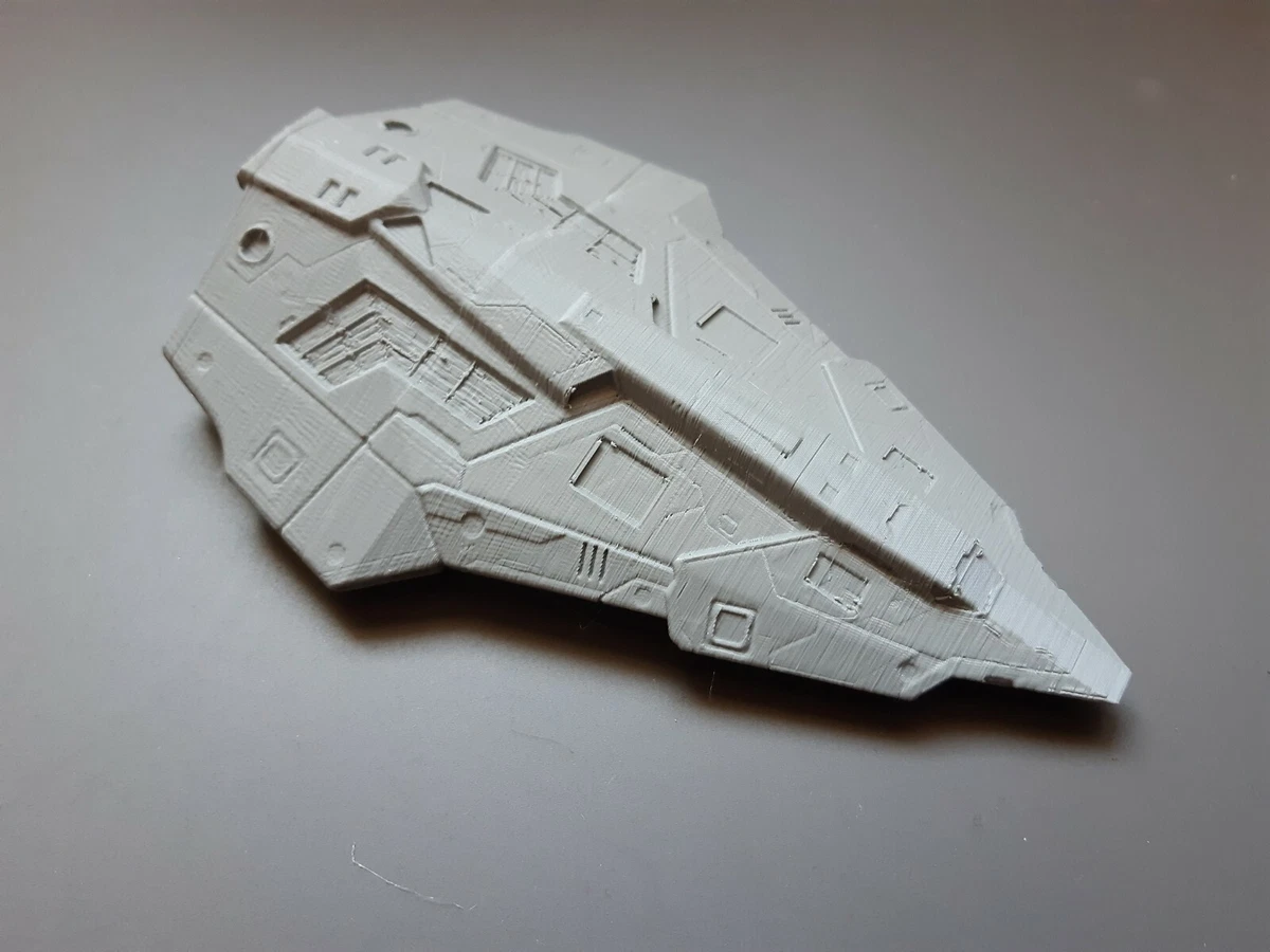 Trade Real Money for Real Elite: Dangerous Ship Scale Models