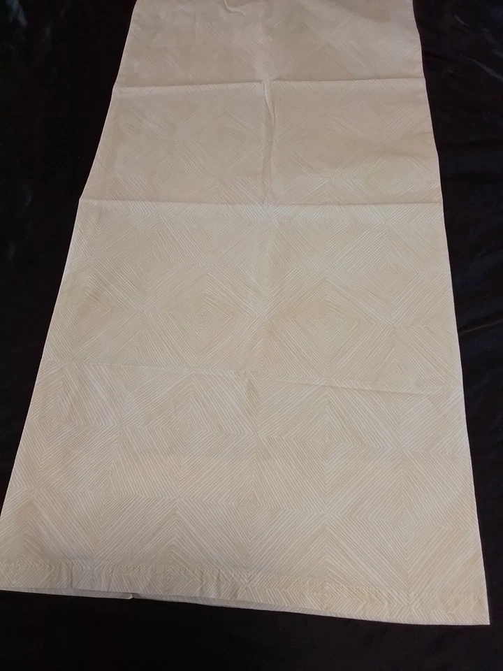 Funda de Almohada King Crate & Barrel Blanco Amarillo Algodón Ropa de Cama Moderna Decoración de Dormitorio Foto 3 de 4