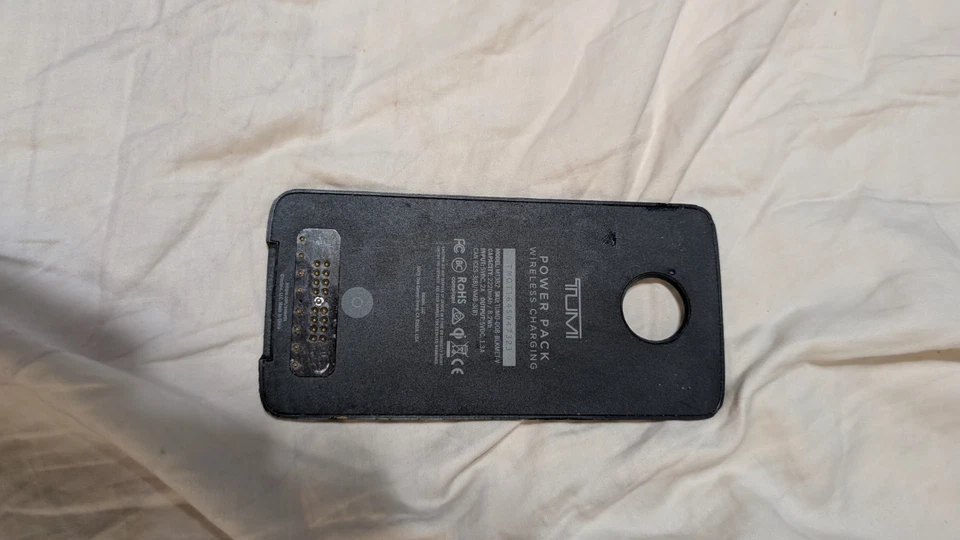 *Bateria rara Tumi Power Pack 2220mah Motorola Mod Moto Z 2 3 4 Play Force* - Imagem 2 de 2