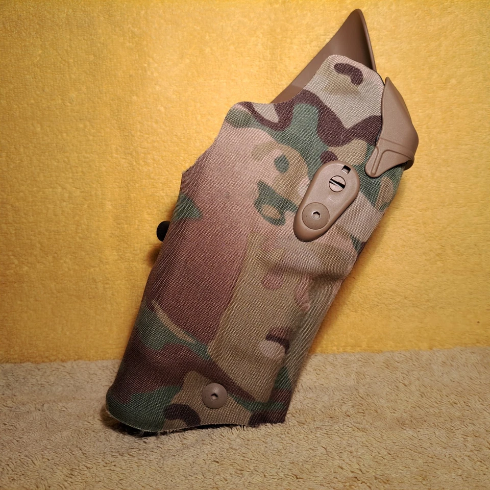 Safariland 6390RDS holster for FN509 with TLR1 or X300U / Right Hand with QLS - Image 2 of 4