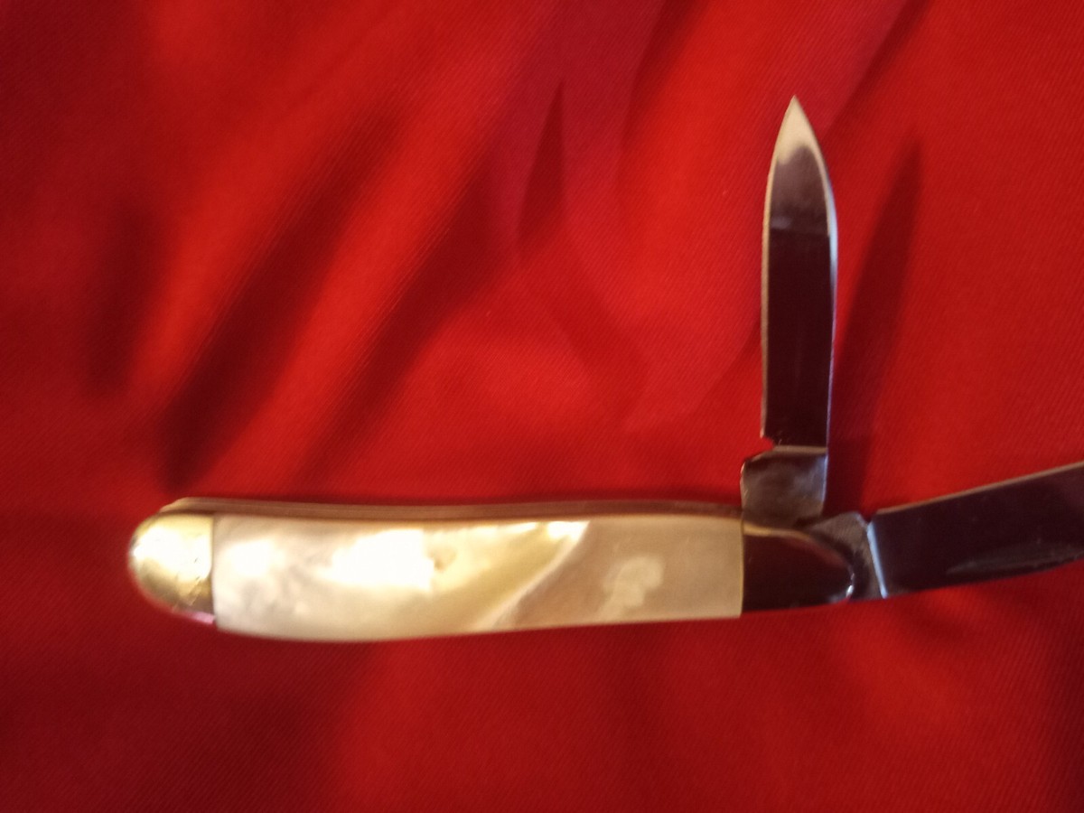 Vintage Case XX 8220 SS Pocket Knife 1982-8 dot Real Pearl Scales