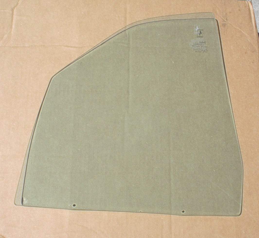 84-86 Ferrari Mondial Cabriolet original rear left Side Window Glass 61251000