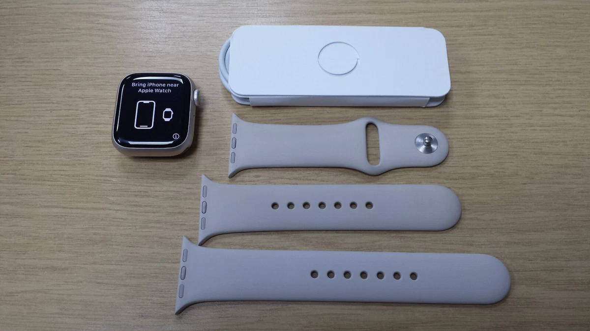 WORKING used Apple Watch Series 8 A2773 GPS cellular aluminium