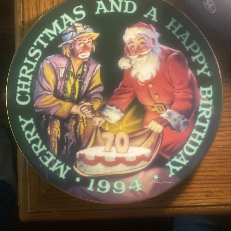 D.L. RUSTY RUST "Yes Emmett, There Is A Santa Claus!" Collector Plate W/Box 1994