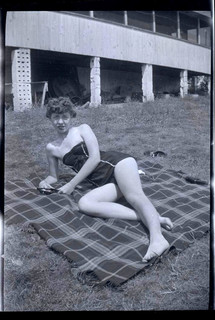 LQQK vintage 1949 negative SWELL LEAN BEACH GIRL POSED AT ATLANTIC CITY NJ. #4