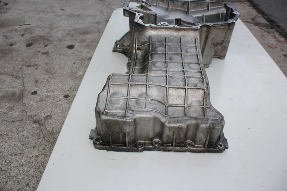 2014 2015 2016 2017 2018 2019 RAM 1500 3,0 L motor cárter de aceite superior (ra13u) Foto 3 de 4