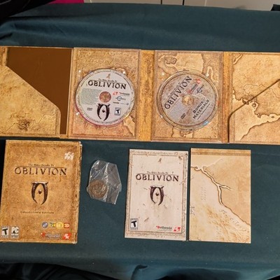 Bethesda The Elder Scrolls IV: Oblivion Collector's Ed (PC, 2006) 2 Discs & Coin