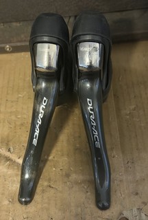 SHIMANO DURA ACE ST 7900 Dual Control Lever Road Bike Shifters 10 Speed 2 x 10