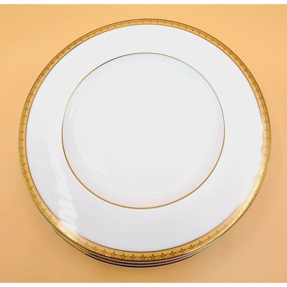 Juego de 4 platos de ensalada Charter Club Grand Buffet de porcelana blanca dorada de 8,5 pulgadas Foto 2 de 4