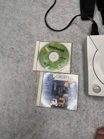 sega dreamcast console with Carrying Case And One Controller