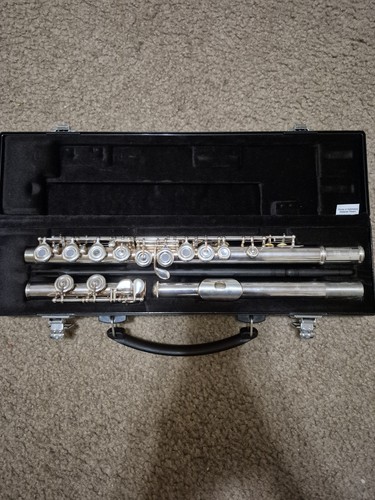 Yamaha YFL-262 Open Hole Student Flute