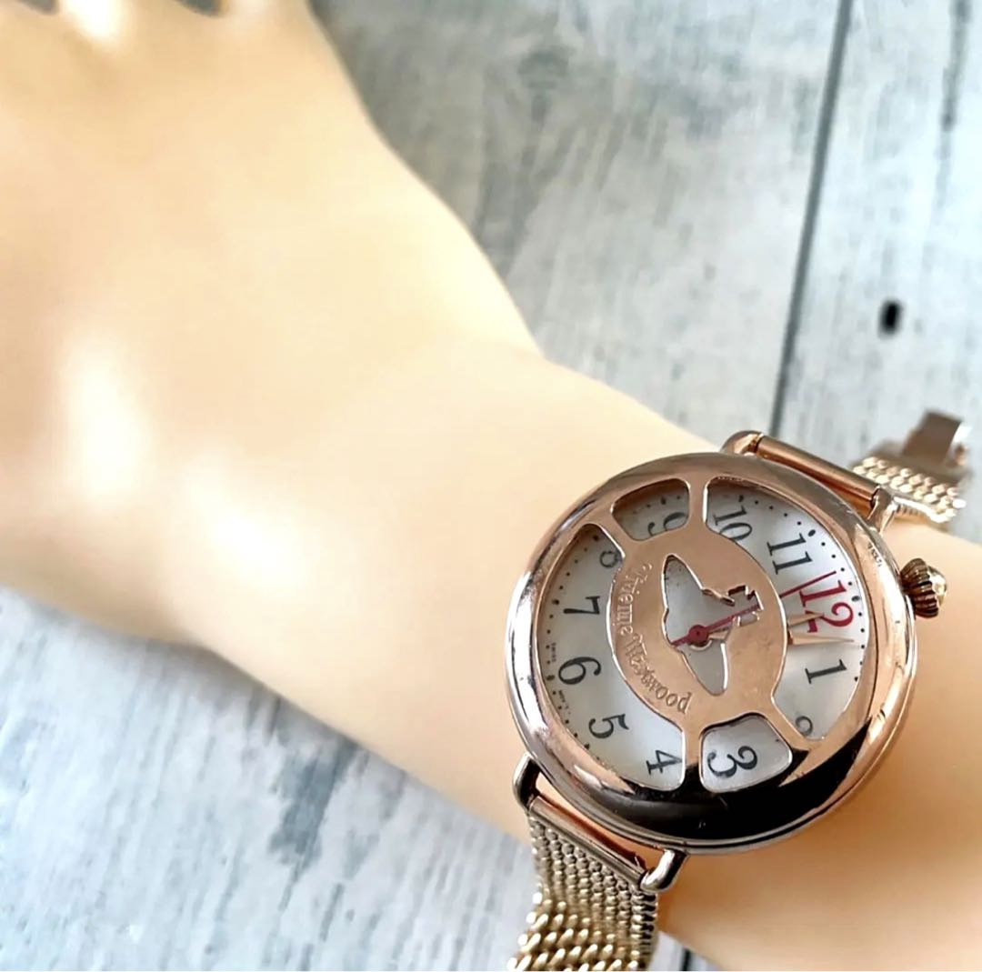 Vivienne Westwood Vw-9734 Analog Quartz Women Works Ok