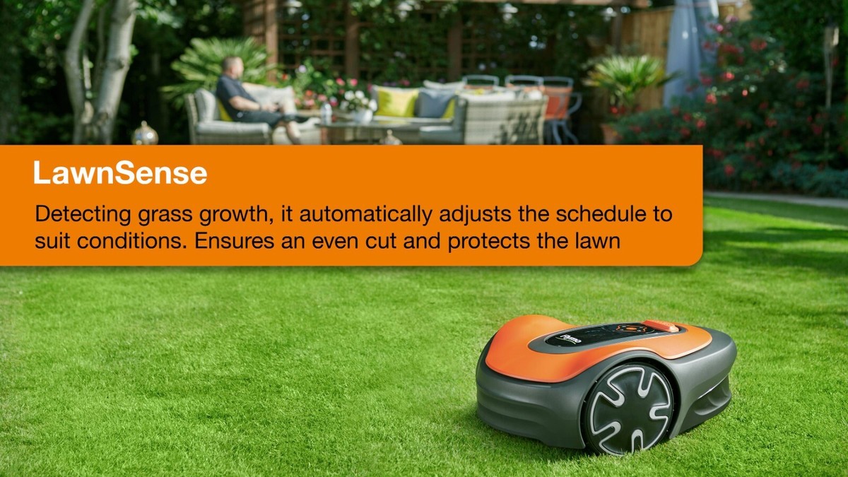 Flymo EasiLife GO 200 Automatic Robotic Lawn Mower Gold Grade
