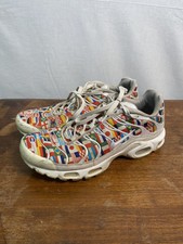 air max plus one world