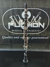 Yamaha YCL- 255 Nickel Silver Keys Bb Clarinet - Student
