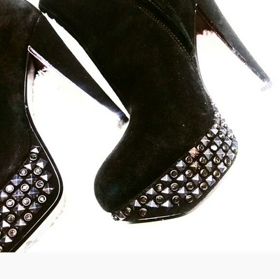 salma studded chelsea boot