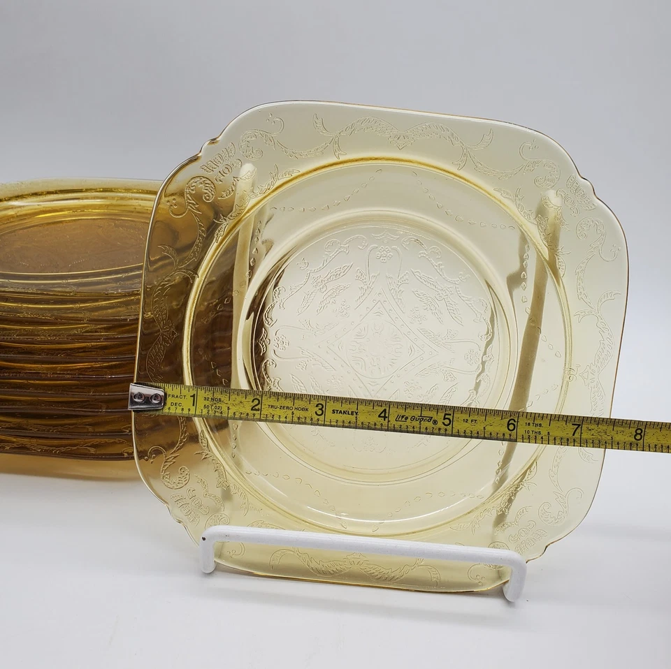 Juego de 10 platos de postre de cristal ámbar depresión Madrid de colección Foto 2 de 4