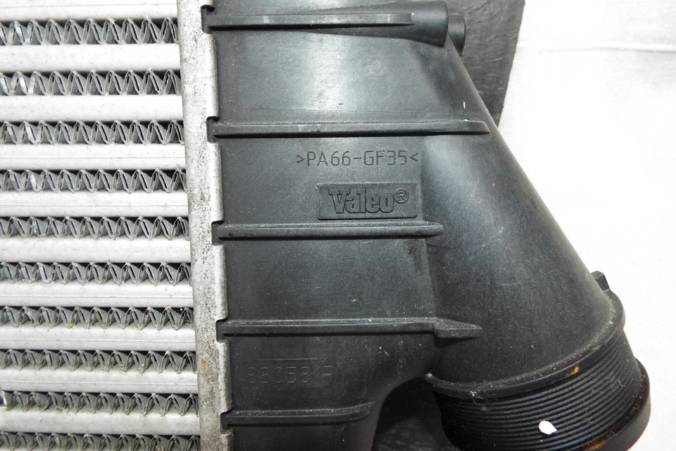 Intercooler turbo SAAB 9-3 AERO V6, original, Valeo GM # 12788019 Foto 2 de 4