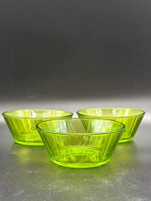 Tazas de postre de vidrio verde 3 piezas 12 cm - Imagen 1 de 4