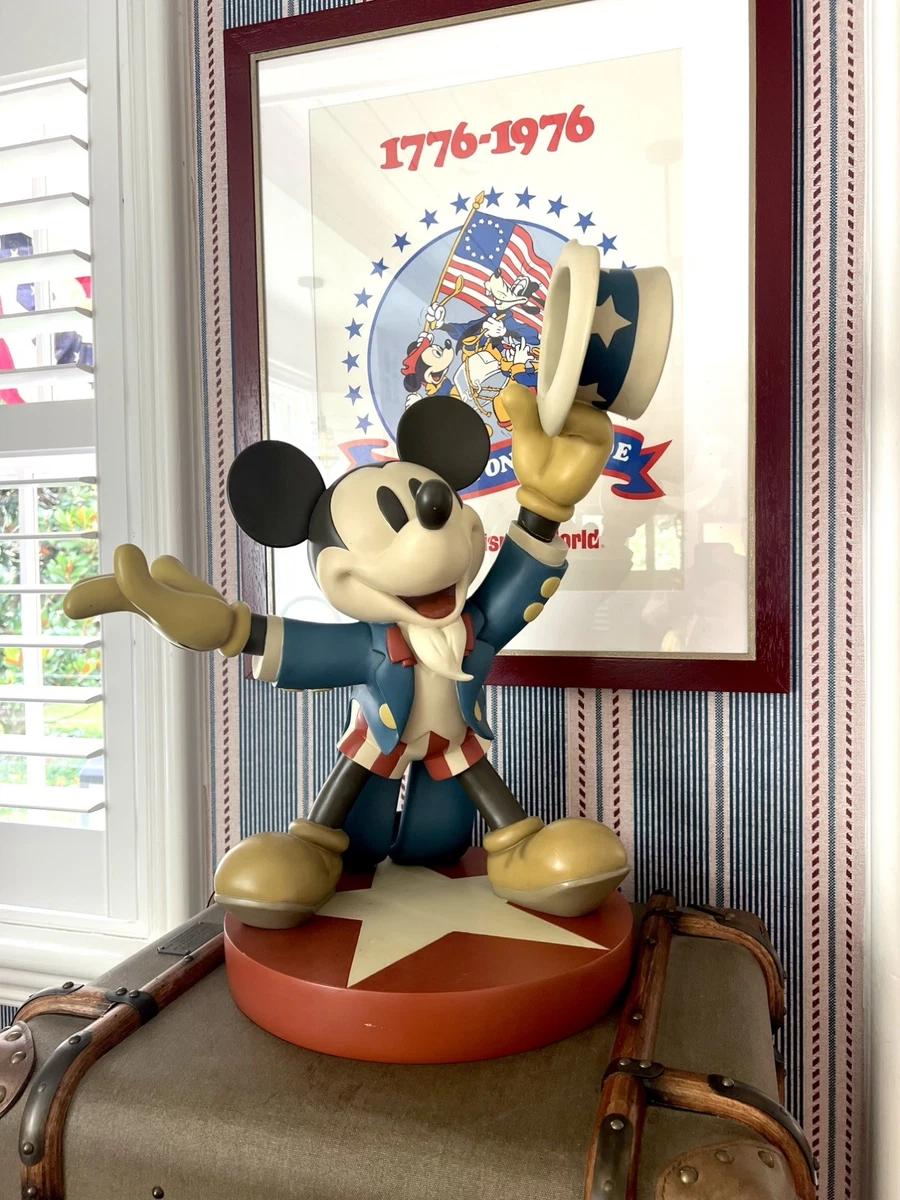 Mickey Mouse Statue In Mickey Mouse Figurines (1968-Now) for sale
