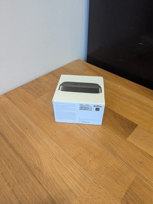 Apple TV (3rd Generation) 8GB Digital HD Media Streamer - Black A1469