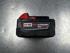 Used MILWAUKEE 48-11-1850 M18 18V Red Lithium XC 5Ah Battery Pack (QUC027727)