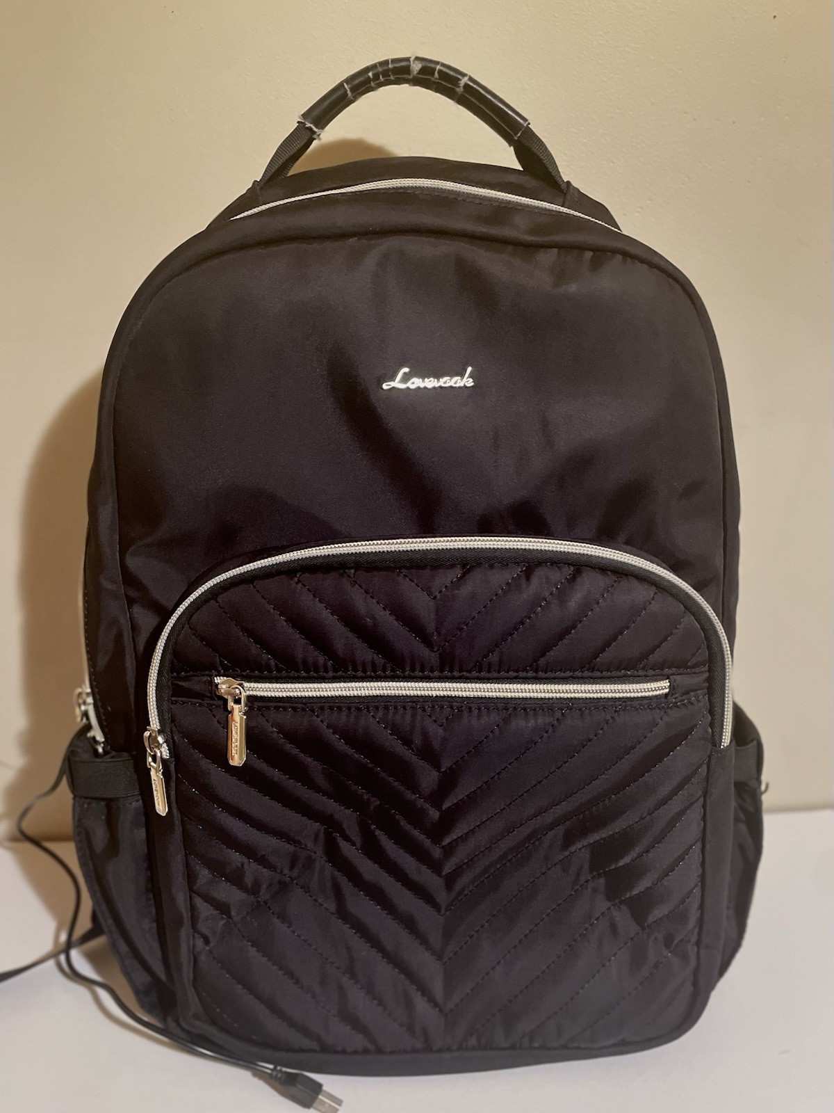 Black And Gold W/ Pockets 18x13