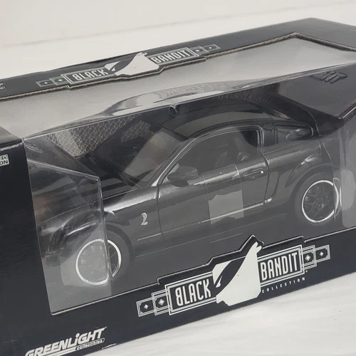 Greenlight Black Bandit Shelby GT-500 Diecast 1:24 - Exclusive Model - Picture 14 of 14