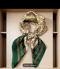   Women  s Elegant Style Scarf With Golden Button Print. 70x70cm