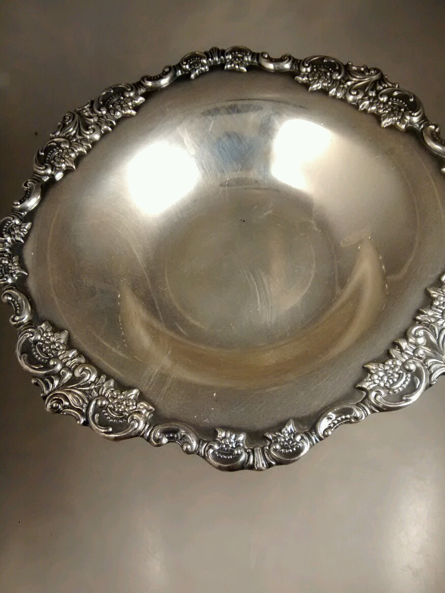 Elegance Vintage Wallace baroque 756 silver plate compote candy