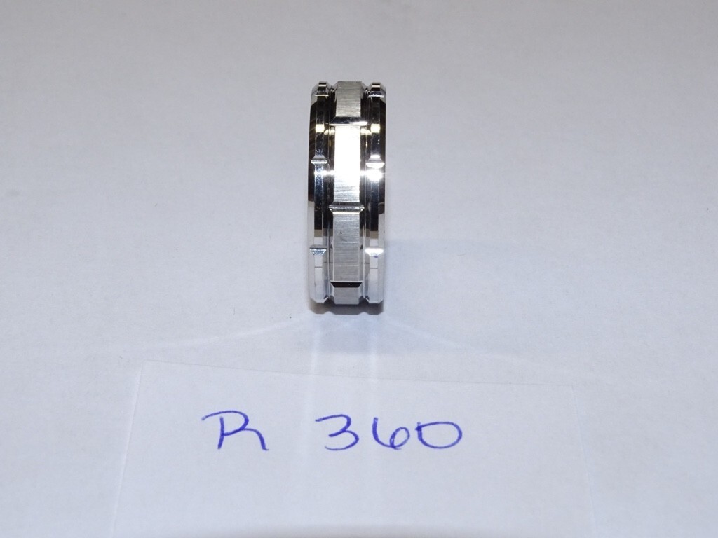 Triton Tungsten Carbide Wedding Ring 8mm Size 12 Silver w/Brick
