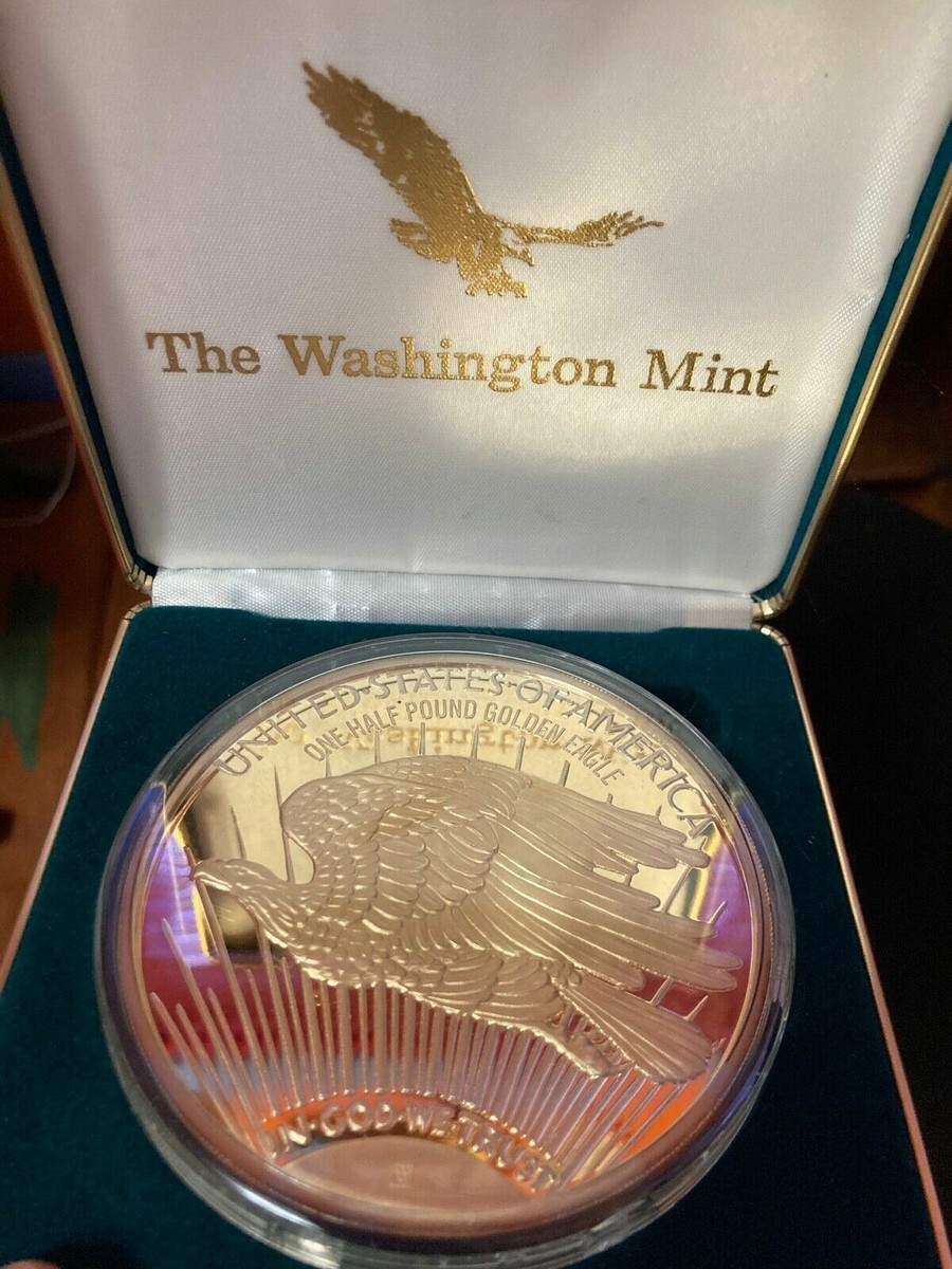 コレクション 2000 Giant Siiver Eaglc Half pound 00541 1996 Giant Half-Pound Golden Eagle 8oz. COA - .999 Silver